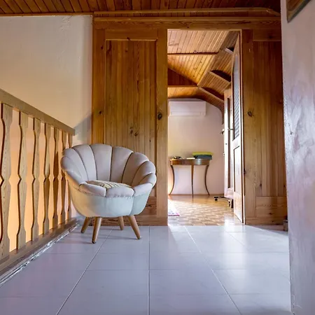 Vineyard Rustika Apartment