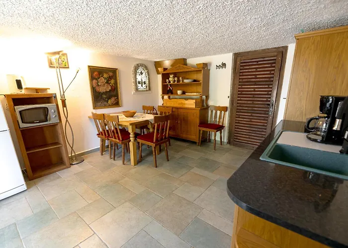 Vineyard Rustika 公寓 新梅斯托